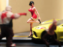 Load image into Gallery viewer, 1:64 Painted Figure Model Miniature Resin Diorama Toy Sand Hot Sexy Killer Lady