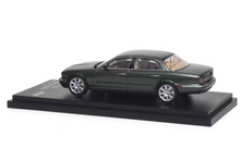 Load image into Gallery viewer, AR 1:64 Green XJ6 X350 Sedan Sports Model Diecast Metal Car BN