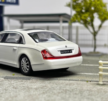Load image into Gallery viewer, SH 1:64 White 62S Maybach Super Luxury Sedan Model Diecast Metal Car