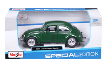 Load image into Gallery viewer, Maisto 1:24 Green VW Beetle Classic Sports Model Toy Diecast Metal Car BN