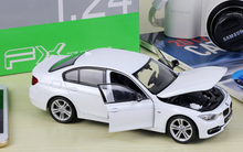 Load image into Gallery viewer, WELLY 1:24 335i Sedan Sports Model Diecast Metal Car Display