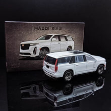 Load image into Gallery viewer, Masdi 1:64 White Escalade Full Size SUV Sports Model Diecast Metal Car New Collection