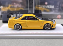 Load image into Gallery viewer, FH 1:64 Yellow Carbon Skyline GTR R34 Z-Tune Sport Model Diecast Metal Car New Collection