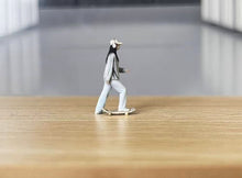 Load image into Gallery viewer, 1:64 Painted Figure Model Miniature Resin Diorama Sand Skate GIrl Skateboard Toy
