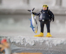 Load image into Gallery viewer, 1:64 Painted Figure Model Miniature Resin Diorama Scene chubby diver Man Sand