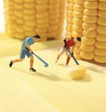 Load image into Gallery viewer, 1:64 Painted Figure Model Miniature Resin Diorama Sand Hockey Ball Sport Outdoor