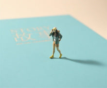 Load image into Gallery viewer, 1:64 Painted Figure Model Miniature Resin Diorama Sand Outdoor Explore Hiking
