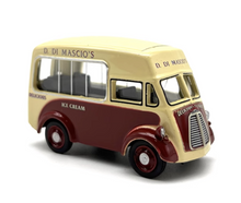 Load image into Gallery viewer, 1:76 Morirs J Ice Cream Van Classic Model Diecast Metal Car