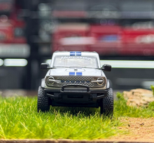 Load image into Gallery viewer, Shadow 1:64 White #1 Bronco ORV SUV 4 Doors Sports Model Diecast Metal Car New Collection