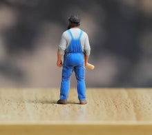Load image into Gallery viewer, 1:64 Painted Figure Model Miniature Resin Diorama Sand Brace Denim Man Worker