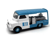 Load image into Gallery viewer, 1:76 CA Milk Carrier Delivery Truck Van Model Diecast Metal Car