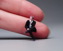 Load image into Gallery viewer, 1:64 Painted Figure Model Miniature Resin Diorama Suit Man Businessman Sitting A
