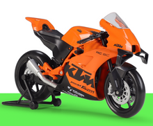 Load image into Gallery viewer, WELLY 1:12 KTM RC 8C Sports Racing Model Diecast Metal Motorcycle Bike New