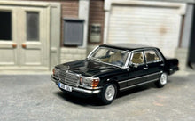 Load image into Gallery viewer, Maxwell 1:64 Black 450SEL W116 Sedan Classic Sport Model Diecast Metal Car New