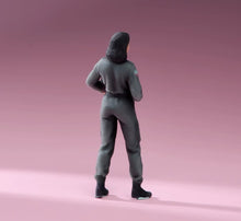 Load image into Gallery viewer, 1:64 Painted Figure Model Miniature Resin Diorama Toy Sand Woman Pilot Captain