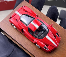 Load image into Gallery viewer, FY 1:64 Red Enzo Racing Sports Model Diecast Metal Car New Collection