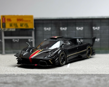 Load image into Gallery viewer, CM 1:64 Black Carbon Zonda R Racing Sports Model Diecast Metal Car New
