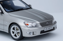 Load image into Gallery viewer, Otto 1:18 JDM Silver IS200 Sedan Sports Model Diecast Resin Car New