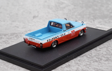 Load image into Gallery viewer, SH 1:64 Datsun Sunny Pickup Truck Accessory Model Diecast Resin Car