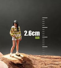 Load image into Gallery viewer, 1:64 Painted Figure Mini Model Toy Miniature Car Scenes Resin Girl Caual Wear