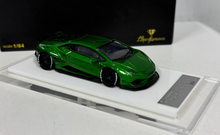 Load image into Gallery viewer, Onemodel 1:64 Green LP610 Huracan LB Sports Model Diecast Resin Car New Collection