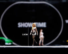 Load image into Gallery viewer, 1:64 Painted Figure Mini Model Miniature Resin Diorama Sexy Girl Super Model