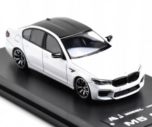 Load image into Gallery viewer, MJ 1:64 White M5 F90 Luxury Sedan Sports Model Diecast Metal Car New Collection