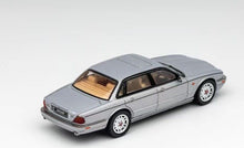 Load image into Gallery viewer, GCD 1:64 1994 XJ XJR X300 Sedan Sports Classic Model Diecast Metal Car New