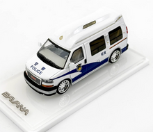 Load image into Gallery viewer, GOC 1:64 White Police GMC Savana Cutaway Van MPV Model Diecast Metal Car New Collection
