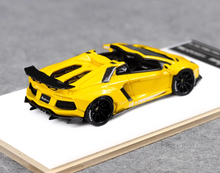 Load image into Gallery viewer, FW 1:64 Yellow Aventador LP700 Convertible LBWK Sport Model Diecast Resin Car