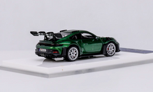 Load image into Gallery viewer, SOLO 1:64 Green 2021 911 GT3 RS 992 Sports Model Diecast Resin Car New