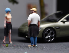 Load image into Gallery viewer, 1:64 Painted Figure Model Miniature Resin Diorama Toy Sand Standing Man Uncle