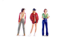 Load image into Gallery viewer, 1:64 Painted Figure Mini Model Miniature Resin Diorama Bestie Girls Gathering New