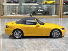 Load image into Gallery viewer, MH 1:18 Yellow JDM S2000 AP2 Sports F22C Engine Model Diecast Metal Car New Collect