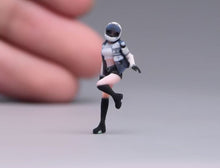 Load image into Gallery viewer, 1:64 Painted Figure Model Miniature Resin Diorama Toy Locomotive Lady Man Sand