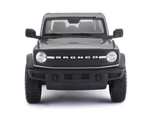 Load image into Gallery viewer, Maisto 1:24 2021 Grey FORD Bronco Badlands SUV Sports Model Diecast Metal Car BN