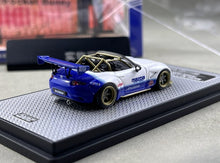Load image into Gallery viewer, Inno 1:64 White MX5 Miata Widebody Sports Model Diecast Metal Car New Collection