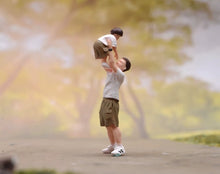 Load image into Gallery viewer, 1:64 Painted Figure Model Miniature Resin Diorama Toy Sand Father and Son Boy