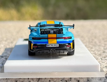 Load image into Gallery viewer, SOLO 1:64 Blue 2021 911 GT3 RS 992 Gulf Sports Model Diecast Resin Car New