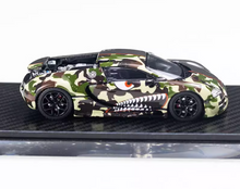 Load image into Gallery viewer, Mortal 1:64 Camo Carbon Veyron Sports Limited Model Diecast Metal Car New Collection