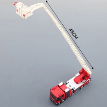 Load image into Gallery viewer, Masdi 1:64 Red Aerial Ladder Fire Engine Truck L32 Model Diecast Metal Car New Collection