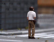 Load image into Gallery viewer, 1:64 Painted Figure Model Miniature Resin Casual Man Standing Holding Coffee
