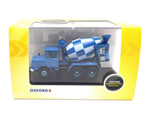 Load image into Gallery viewer, 1:76 Blue AEC 690 Concrete Mixer Truck Model Diecast Metal Car