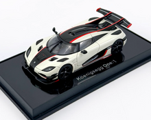 Load image into Gallery viewer, AUTOart 1:64 White One 1 Super Racing Sports Model Car ABS New Collection