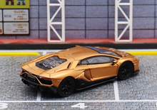 Load image into Gallery viewer, HF 1:64 Gold LP780-4 Super Racing Sports Model Diecast Metal Car New