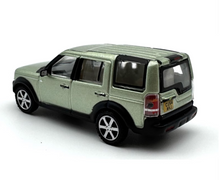 Load image into Gallery viewer, 1:76 Green Discovery 3 V6 HSE SUV ORV Sports Model Diecast Metal Car New Collection