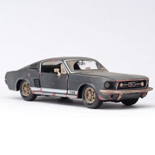 Load image into Gallery viewer, Bburago 1:24 1967 Mustang GT Vintage Muscle Sport Model Toy Diecast Metal Car