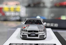 Load image into Gallery viewer, BZMW 1:64 Silver Decal Skyline GTR R34 NISMO Z-Tune Model Diecast Resin Car