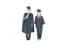 Load image into Gallery viewer, 1:64 Painted Figure Model Miniature Resin Diorama Sand Graduate Student Girl Boy