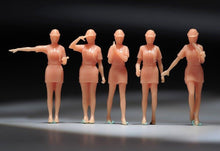 Load image into Gallery viewer, 1:64 Painted Figure Unpainted Model Miniature Resin Diorama Sand Woman Police New